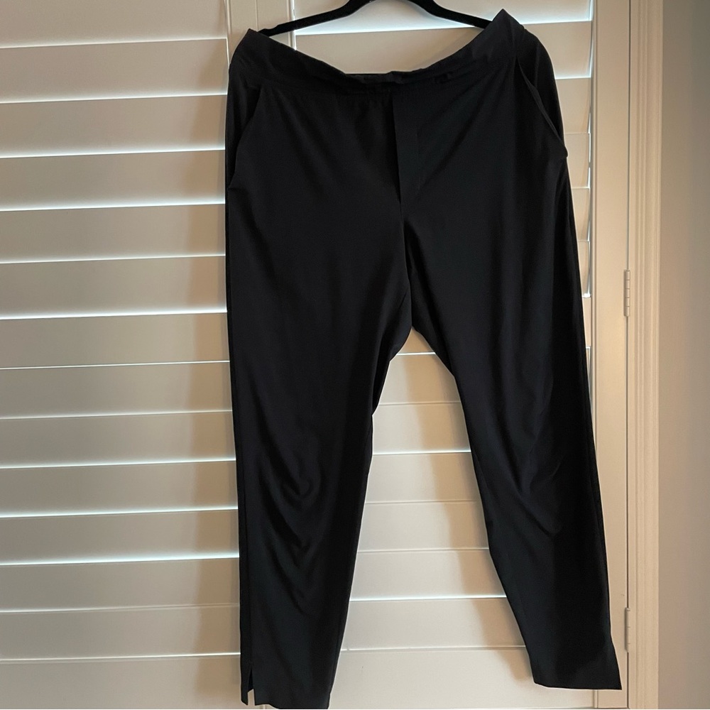 Athleta Black Straight Athletic Pant Black Size XL